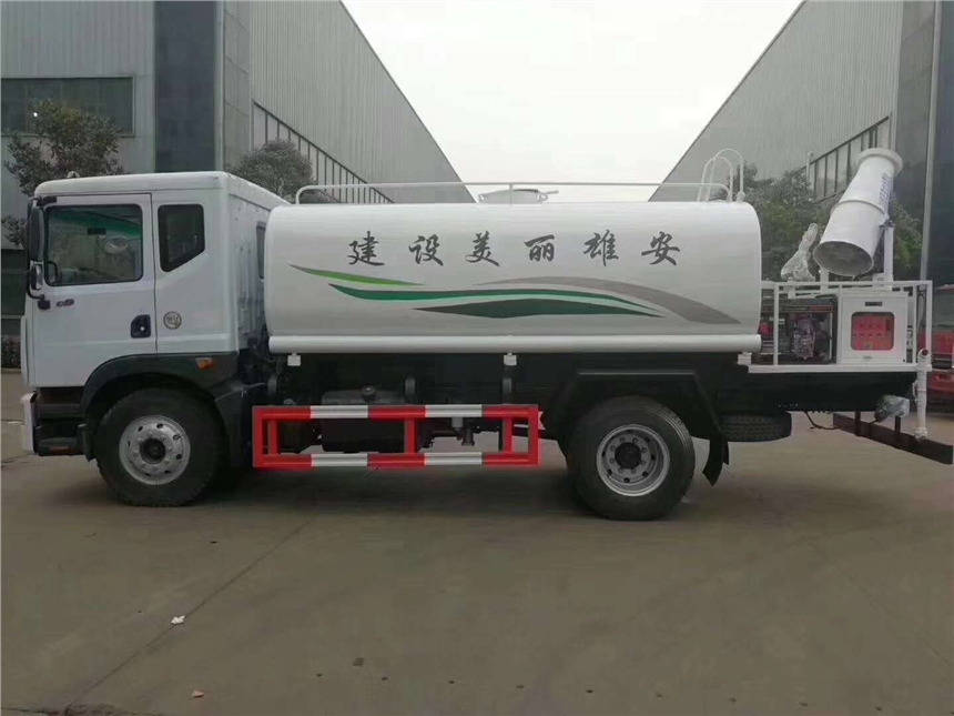 東風(fēng)御虎后雙橋多功能抑塵車100米