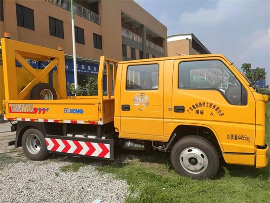 廣州防撞緩沖車 珠海防撞安全車，一個臺班多少錢