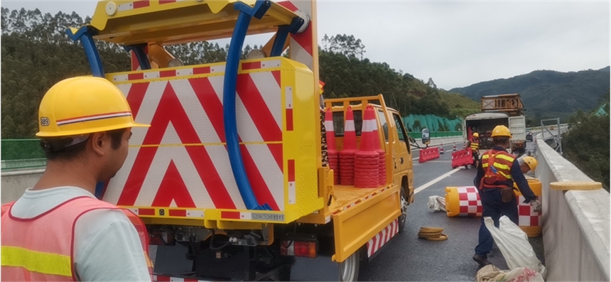 廣州/佛山/珠海/防撞車 防撞緩沖車 五一特惠供應