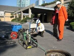 太原市高壓清洗車疏通清洗各種管道、化糞池清理 抽糞服務