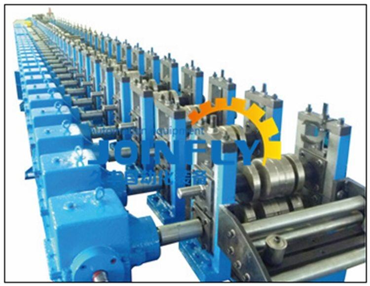 連續(xù)沖孔U型支架防撞支架冷彎成型機