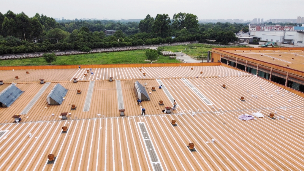 綿陽市廠房屋頂防水補漏，彩鋼瓦屋面漏雨維修，廠房樓頂漏雨維修