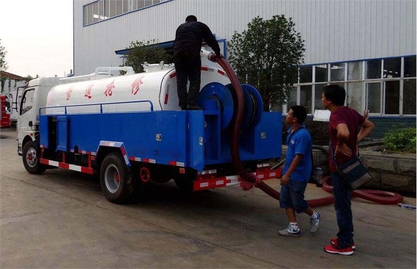 浙江省永嘉縣雨季專用抽糞車整車多少錢