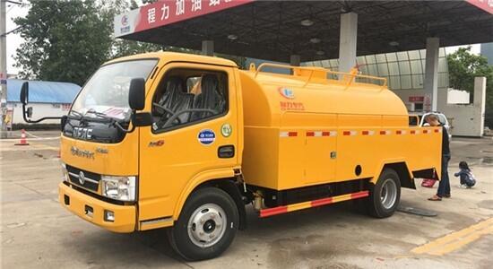 浙江省洞頭區(qū)雨季專用抽糞車整車多少錢