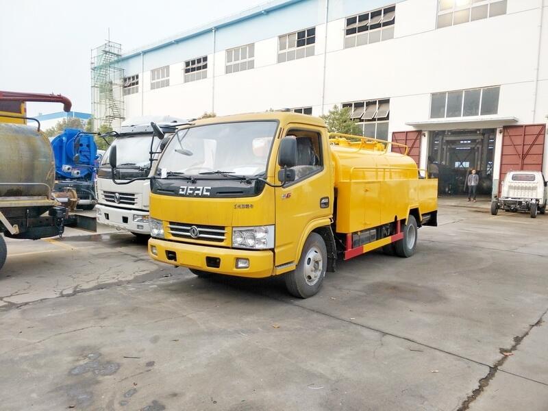 江蘇省溧陽(yáng)市雨季專用抽糞車包上牌