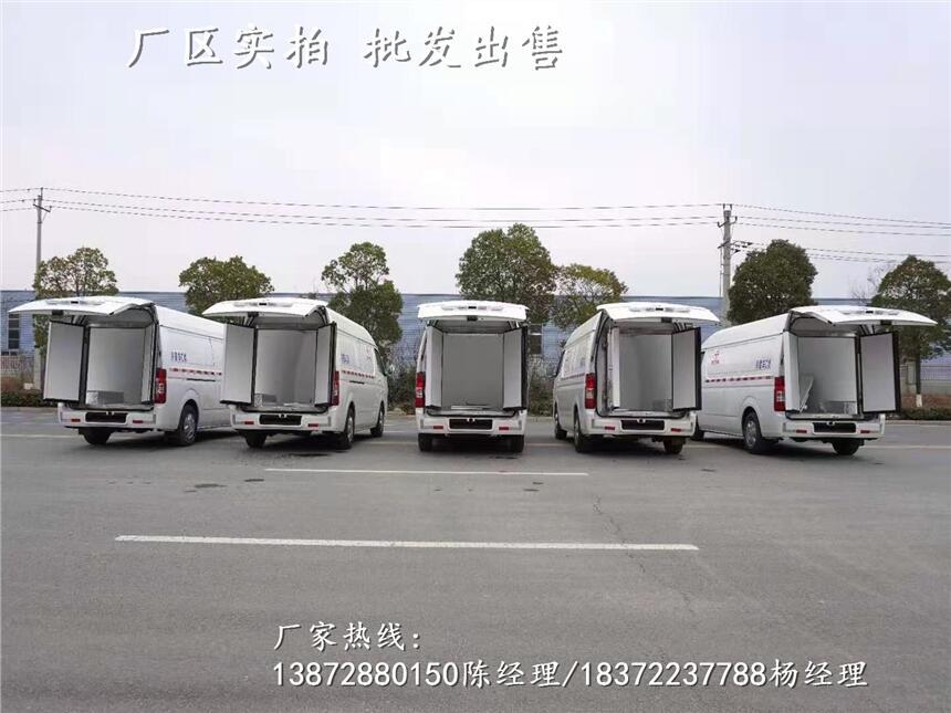 小型冰柜車專業(yè)生產(chǎn)廠家_小型冰柜車配置參數(shù)