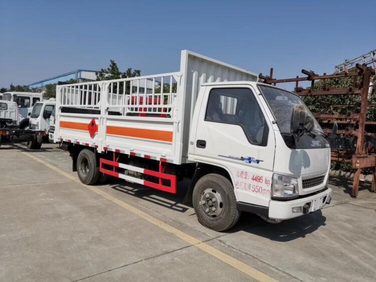 黑龍江哈爾濱2類危貨氣瓶運輸車黃牌危險品車