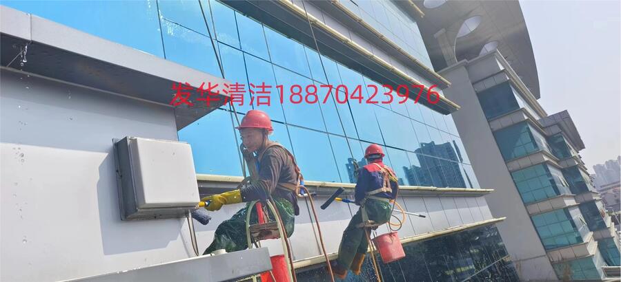 福建龍巖市瓷磚清洗公司聯(lián)系方式高空外墻清洗外墻空鼓敲掉