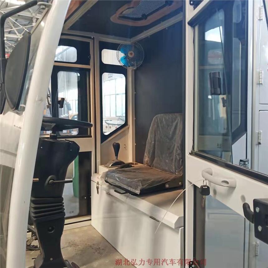 云南自裝自缷式垃圾車在哪兒買