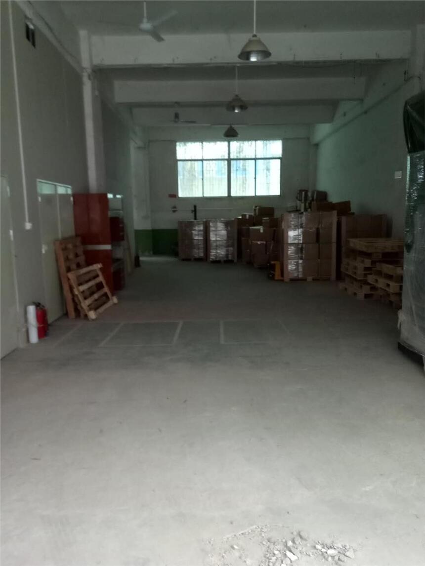 深圳大型展會(huì)物品寄存，大型道具存放倉庫