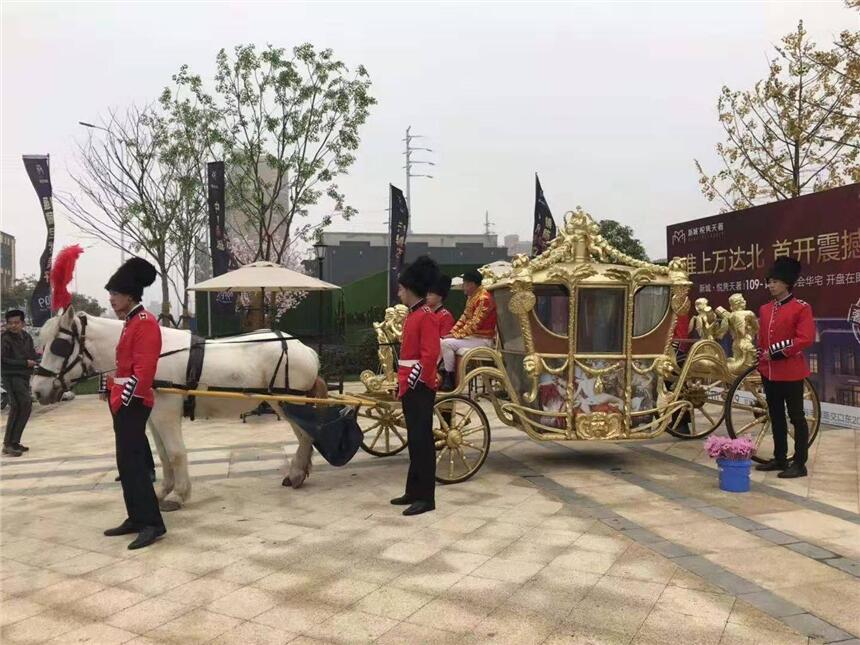 馬車租賃廠家 歐式馬車定制生產(chǎn) 馬車巡游出租價格