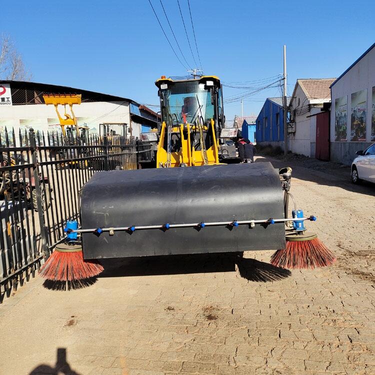 裝載機(jī)加掃路機(jī)A裝載機(jī)加掃路機(jī)廠家A鏟車加掃路機(jī)報(bào)價(jià)表