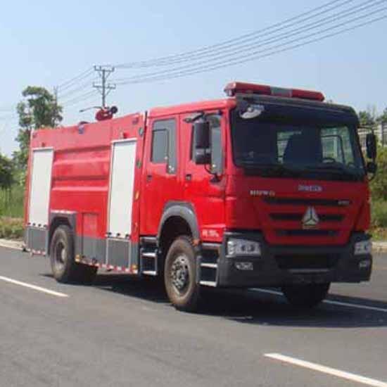 消防車價(jià)格,斯太爾8噸水罐消防車,救火車,滅火車