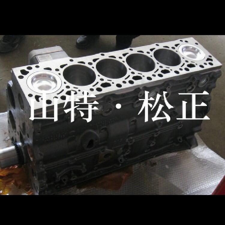 小松挖掘機PC450-8發(fā)動機缸體6251-11-7300原廠原裝