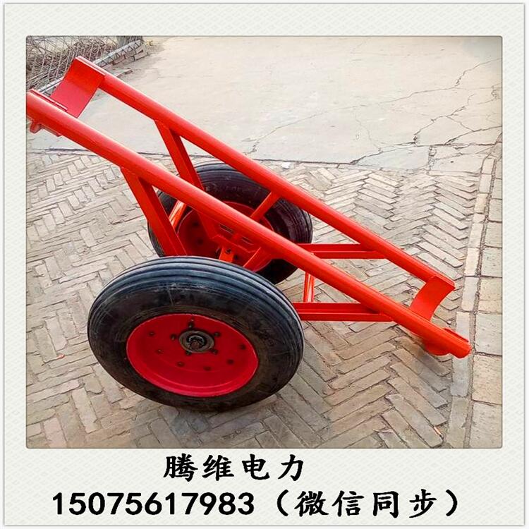 下置式炮車運(yùn)桿，陜西炮車運(yùn)桿車，電力桿炮車，運(yùn)水泥桿的炮車，運(yùn)桿炮車在哪里有得買