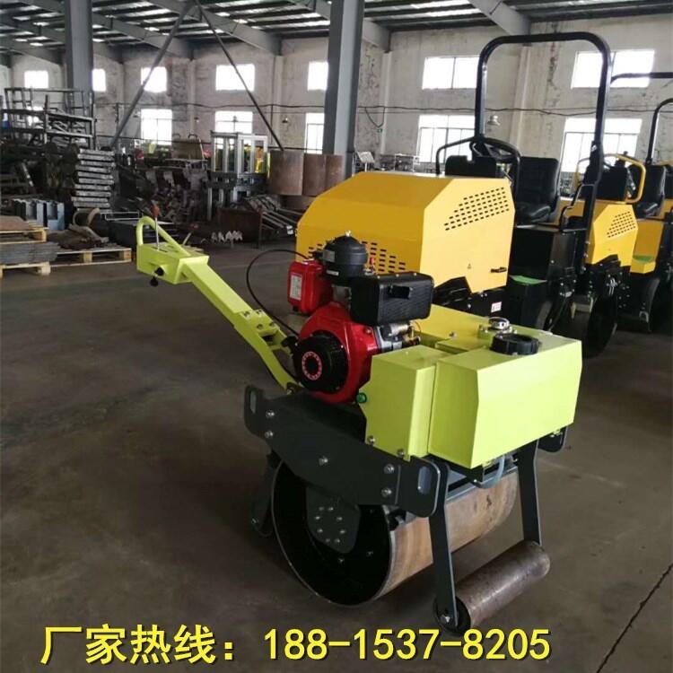 BMY55手扶式壓路機(jī) 帶震動(dòng)獨(dú)輪驅(qū)動(dòng)壓路機(jī) 草坪管溝壓路機(jī)