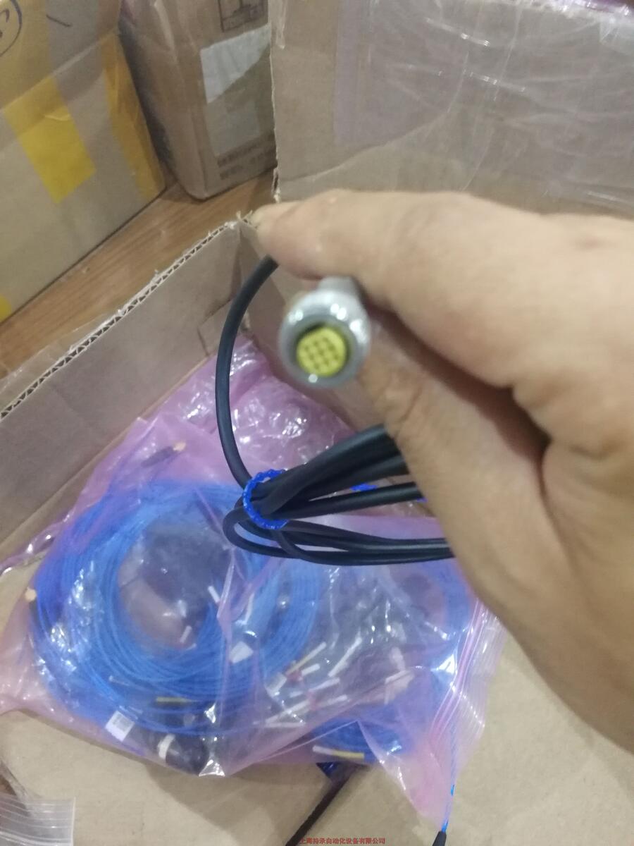 dyna sensors P8300-1D60MS-CA18F20