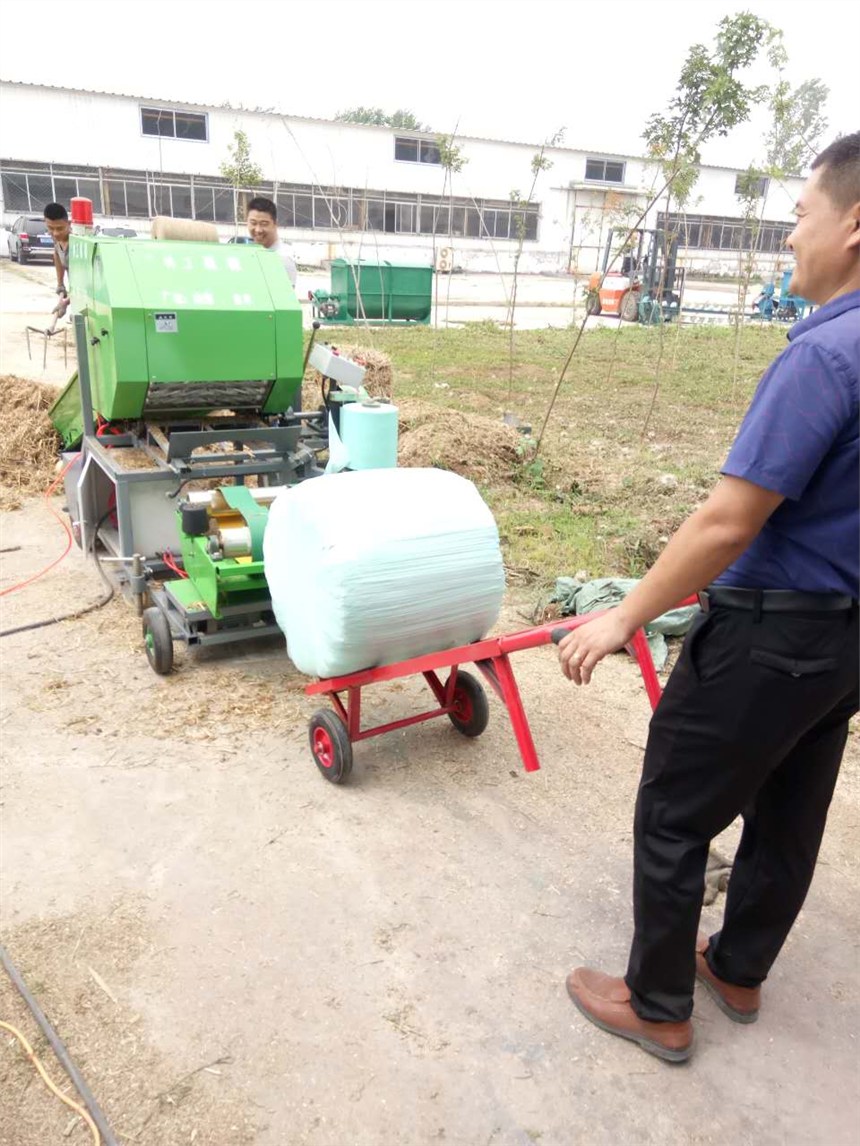 養(yǎng)殖場牛羊青儲飼料包膜機