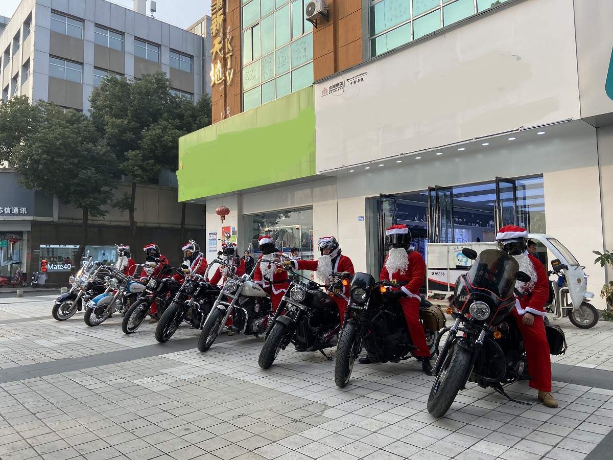 上海租車公司 出租哈雷摩托車 拍電影租哈雷摩托車 哈雷摩托車租賃活動宣傳