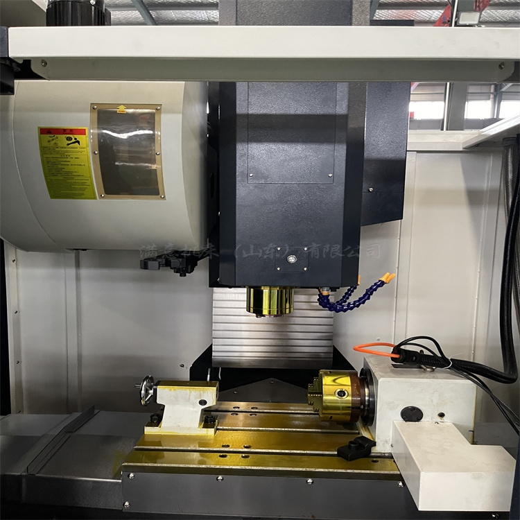 河南加工中心850滿(mǎn)意機(jī)床金屬銑鉆攻削三軸、四軸加工中心