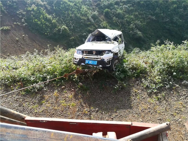 涼山事故清障車_土炮車圖紙定做鑄造輝煌