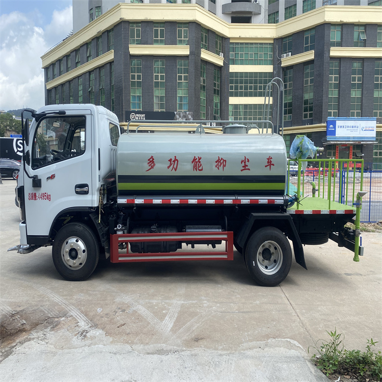 廣東陽江市藍(lán)牌灑水車批