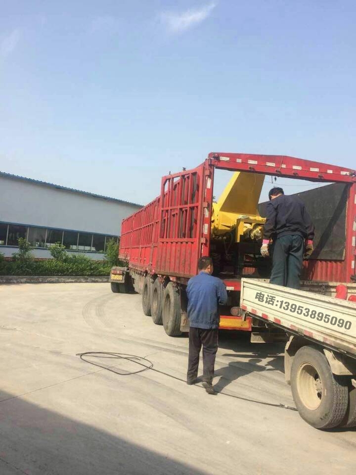 礦用回填混凝土輸送泵/無需連接水源,錫林郭勒煤倉工程