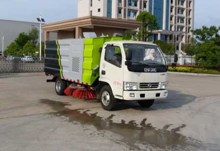 貴陽東風(fēng)掃路車價格銷售廠家