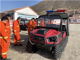 兩棲車 應(yīng)用面積廣泛 適用于所有地形 8驅(qū)動(dòng)水陸兩棲車