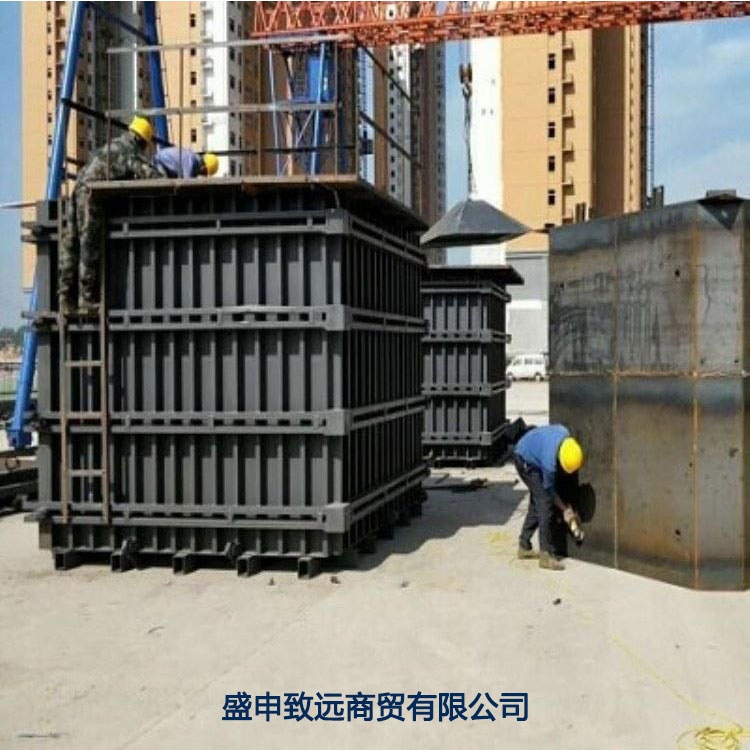 城市管廊模具  單倉(cāng)管廊模具  水泥管廊鋼模具  綜合管廊模具 來(lái)賀模具 廠家直