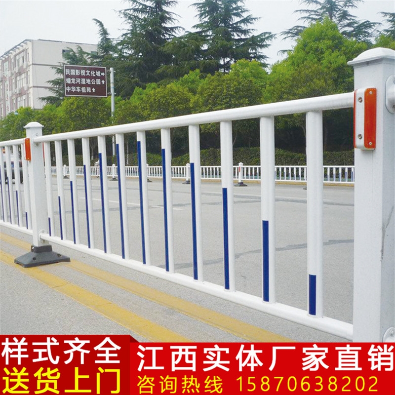 南昌市政護欄 道路防撞隔離欄可定制