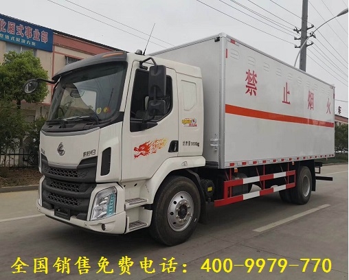 柳汽6.6米雜項(xiàng)物品廂式車價(jià)格