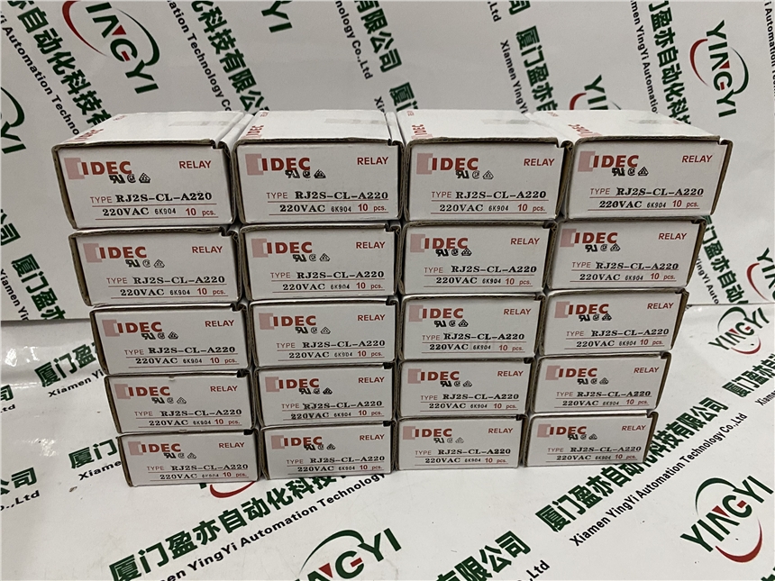 和龍市  140CHS32000  PLC