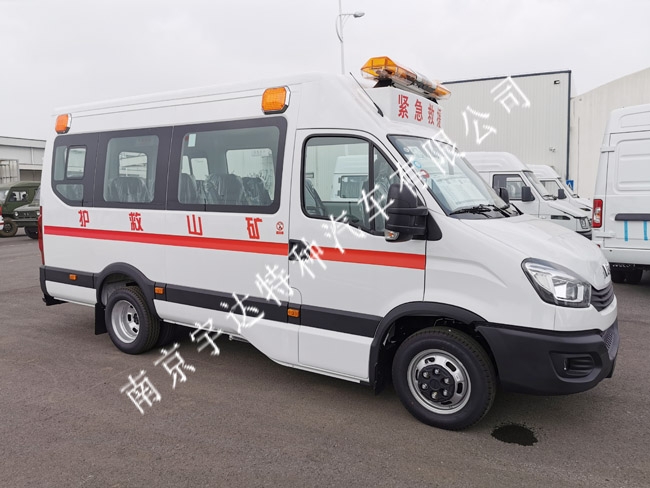 依維柯歐盛礦山救護車 依維柯礦山救險車