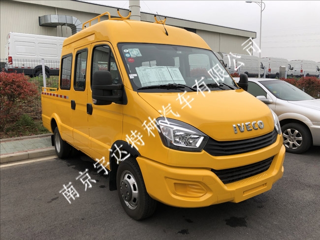 依維柯NJ5045XGCFC5E,依維柯新款工程車,電力工程車廠家