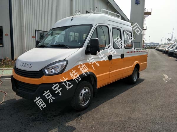 歐盛藍牌工程車 電力搶修車 養(yǎng)護工程車 NJ5046XGCFC5E