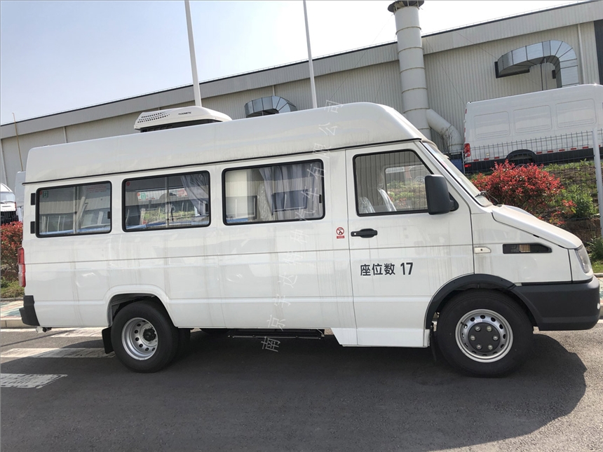 流動牙科車  流動眼鏡車 流動驗光車  流動工具車  工具展示服務車