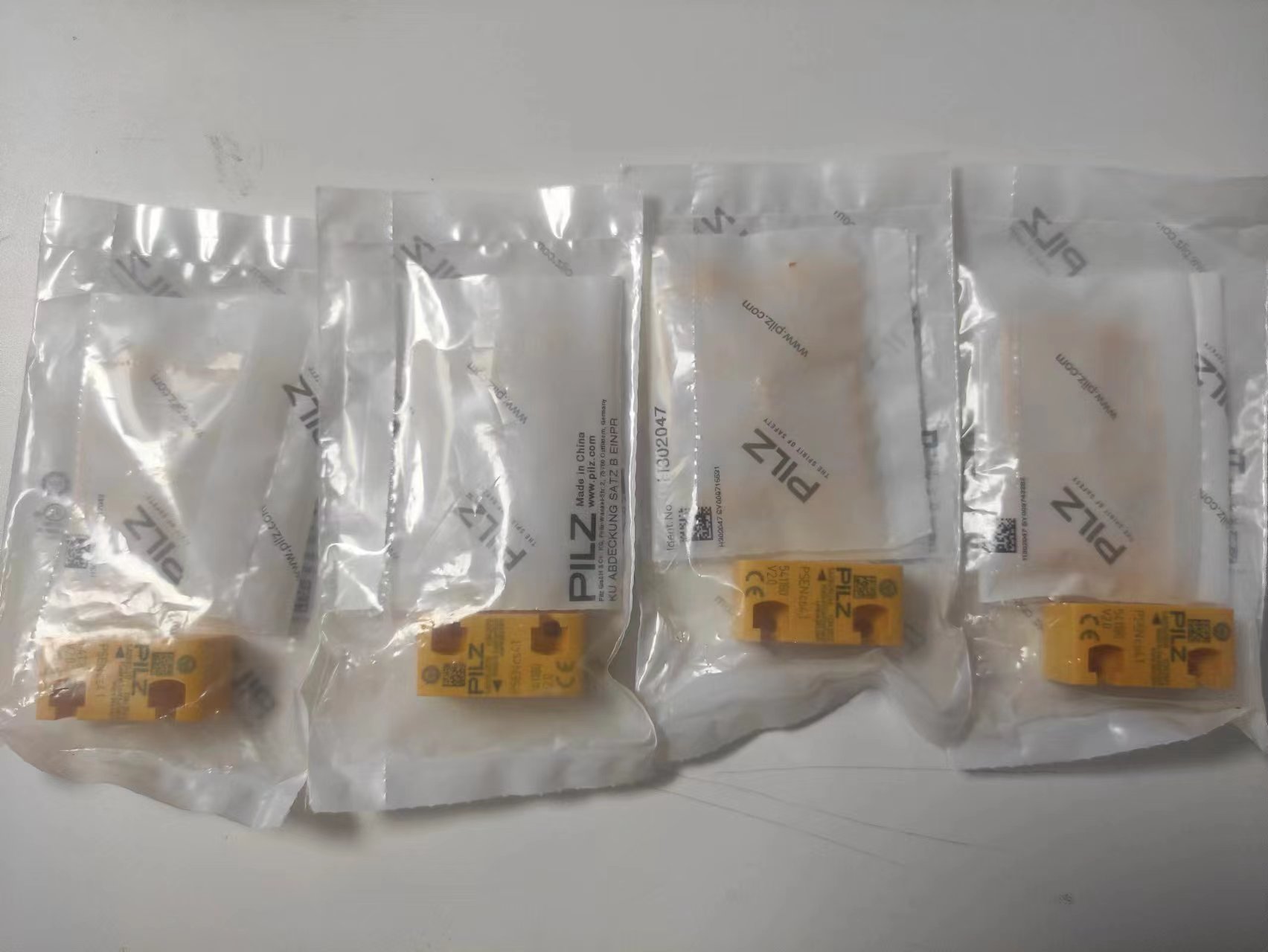 PILZ皮爾磁PNOZ X3 3N/O 1 N/C,1PLC EX終端延時