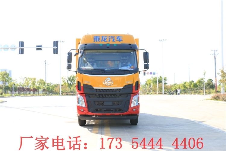 曲靖吸污車(chē)價(jià)格 國(guó)六15方東風(fēng)天錦吸污車(chē)