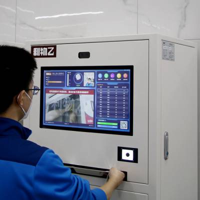 自動化餐盤機 自動托盤機 特性