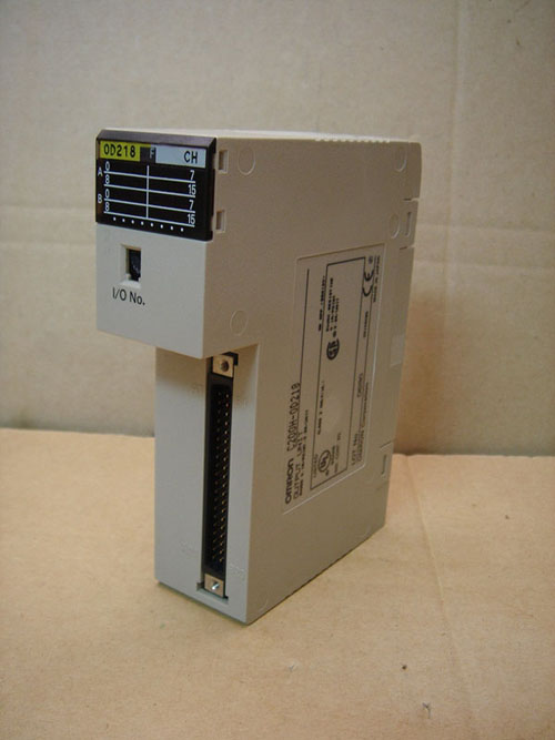 OMRON PLC C200H-0D218