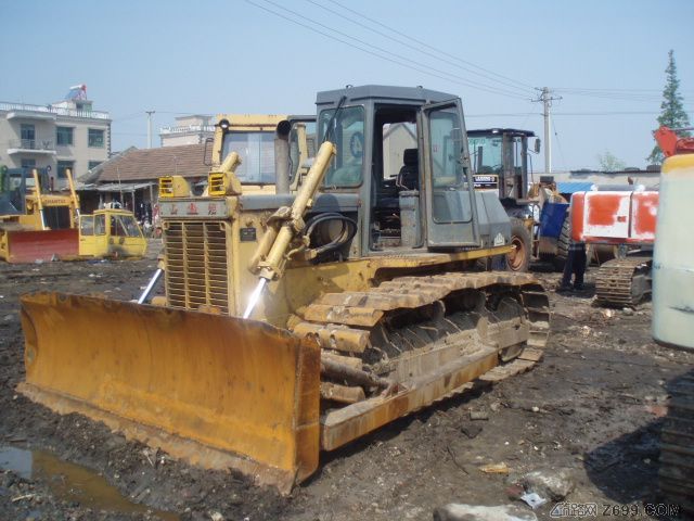 〈貴陽二手推土機(jī)價(jià)格〉‐‘武威二手推土機(jī)市場’