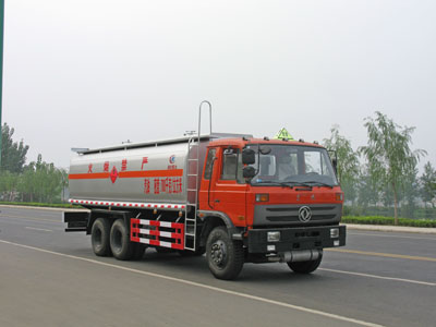 東風(fēng)后雙橋運(yùn)油車(chē)