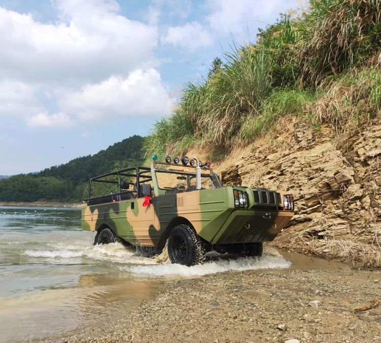 國產(chǎn)水陸兩棲車搶險(xiǎn)救援車應(yīng)急救援車水陸兩用車應(yīng)急救援設(shè)備