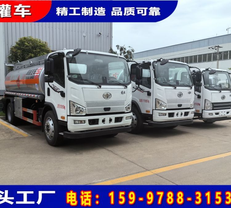 5噸油罐車6.2方加油車危險(xiǎn)品運(yùn)輸車專業(yè)生產(chǎn)廠家二手全新都有