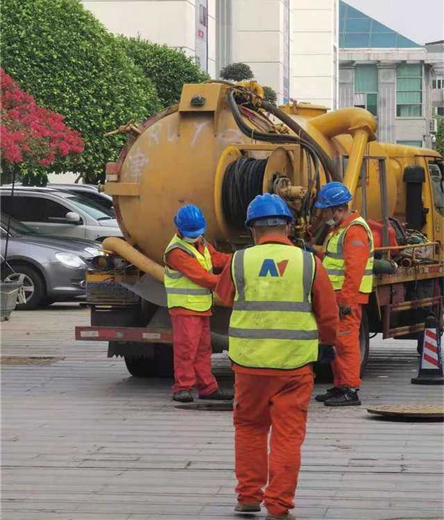 無錫惠山區(qū)錢橋街道市清理污水池污泥脫水隔油池化糞池專業(yè)公司