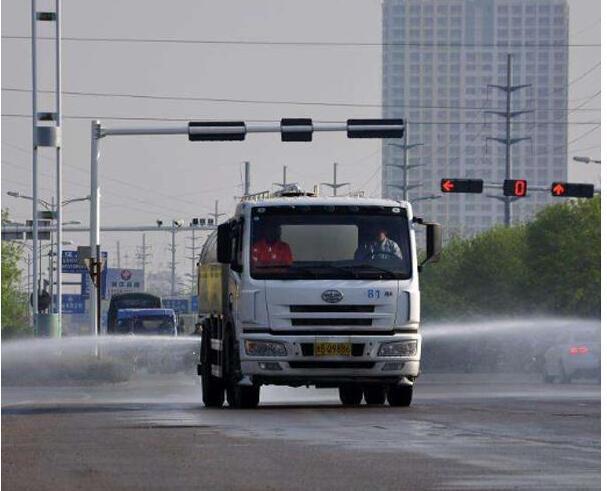 無錫灑水車出租租賃路面清洗工地降塵灑水服務