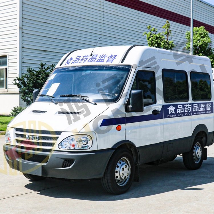 鴻運(yùn)汽車，依維柯食品檢測(cè)車，廠家直銷，售后有保障