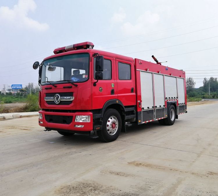 國六東風(fēng)D9水罐泡沫消防車大型機(jī)場(chǎng)應(yīng)急滅火救援車