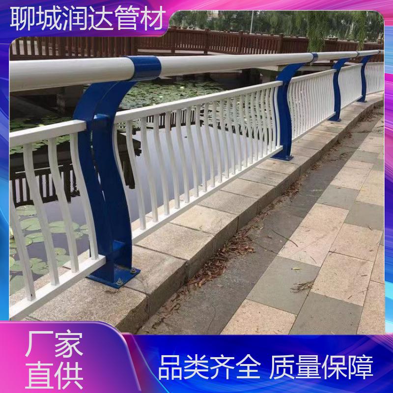 景觀噴塑橋梁高速公路熱鍍鋅噴塑波形梁護(hù)欄交通設(shè)施防撞護(hù)欄板